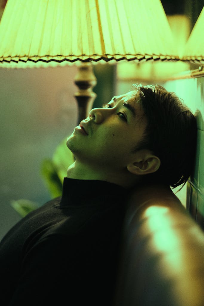 hamis énkép és szorongás belső feszültség illusztráció